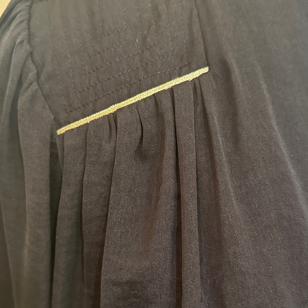 Heartloom Black Long Sleeve Wrap Blouse with Gold Metallic Detail- Size M - Picture 3 of 6